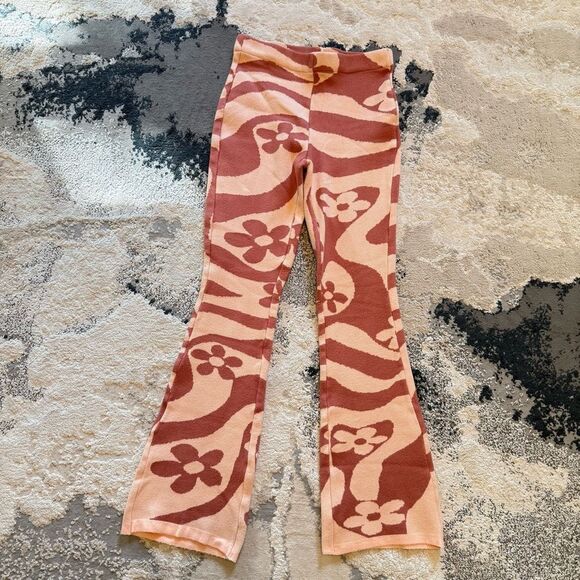 Altar’d State Anna Floral Flare Pants in Terracotta Size Small - Picture 3 of 7